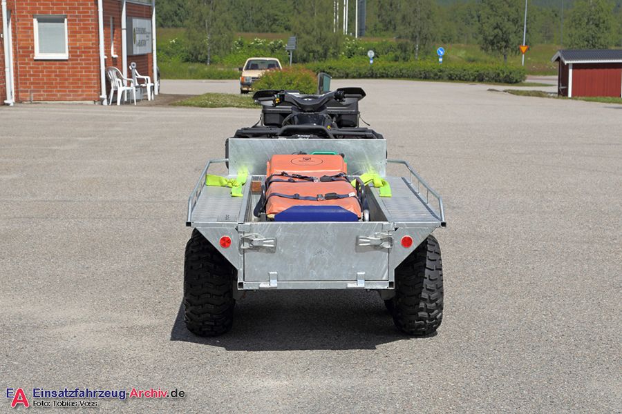 2 26-7057 - Terrängbil