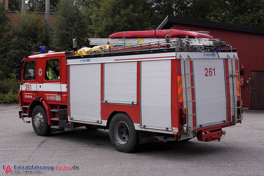 2 26-2610 - Släck/räddningsbil (a.D.)