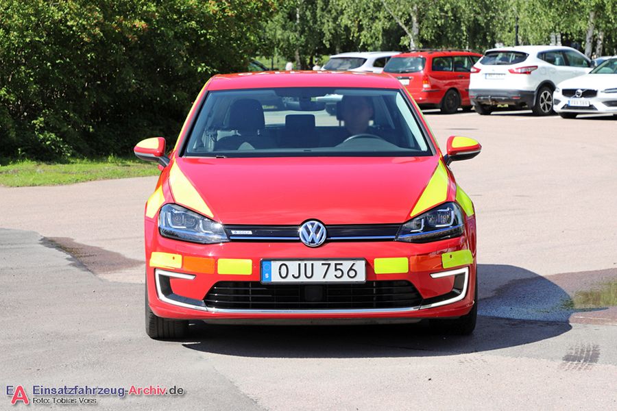 2 41-1170 - Personbil