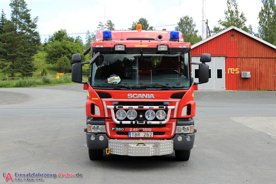 2 41-1510 - Släck-/Räddningsbil