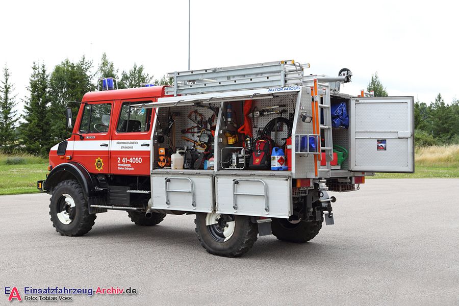 2 41-4050 - Terräng-/räddningsbil (a.D.)