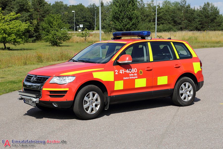 2 41-4060 - Sjukvårdsbil