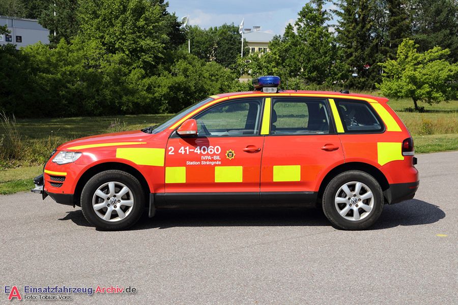 2 41-4060 - Sjukvårdsbil