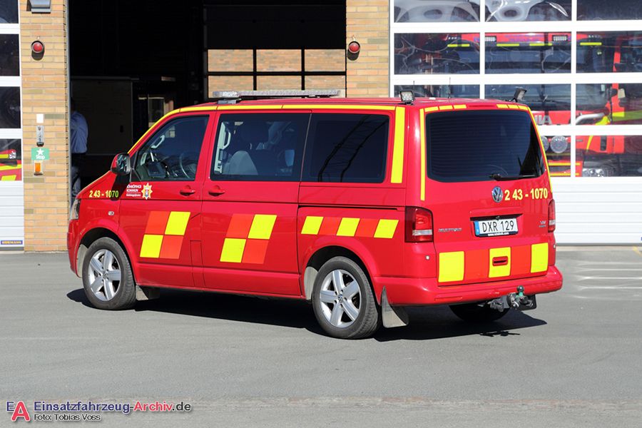 2 43-1070 - Transportbil